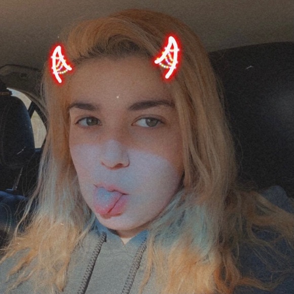 Meet Me! :) - Picture 2 of 6